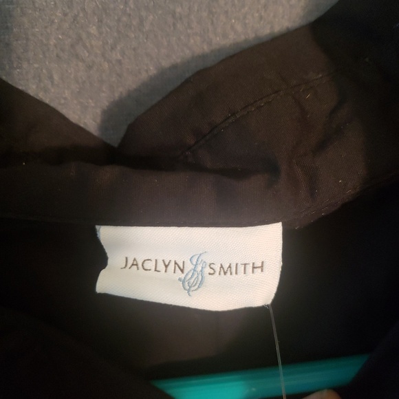 Womans Blouse - Picture 4 of 5